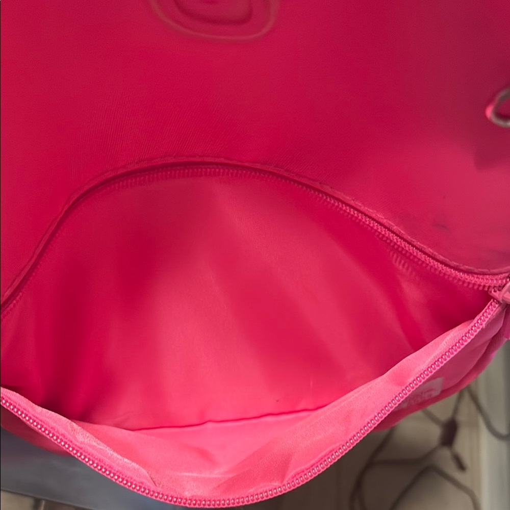 Hot Pink Smiggles Backpack - Picture 13 of 13